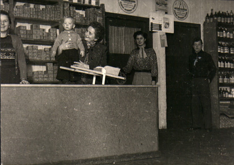 Marx Staffel GmbH - Ursula Prein Matthias Prein und Else Marx mit Angestellten